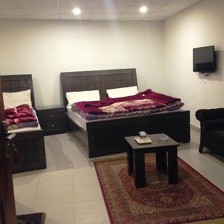 The Smart Hotel Murree Exterior photo