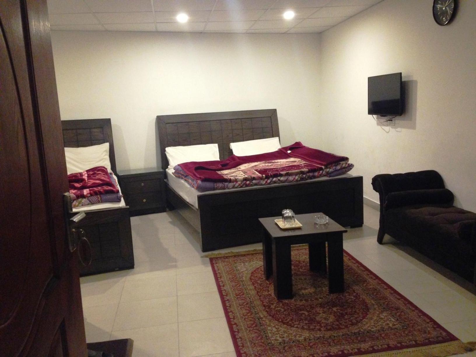 The Smart Hotel Murree Exterior photo